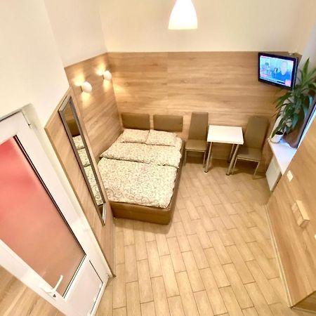 Невеликі Апартаменти-Смарт В Центральній Частині Біля Тц Магнус Lviv Eksteriør billede